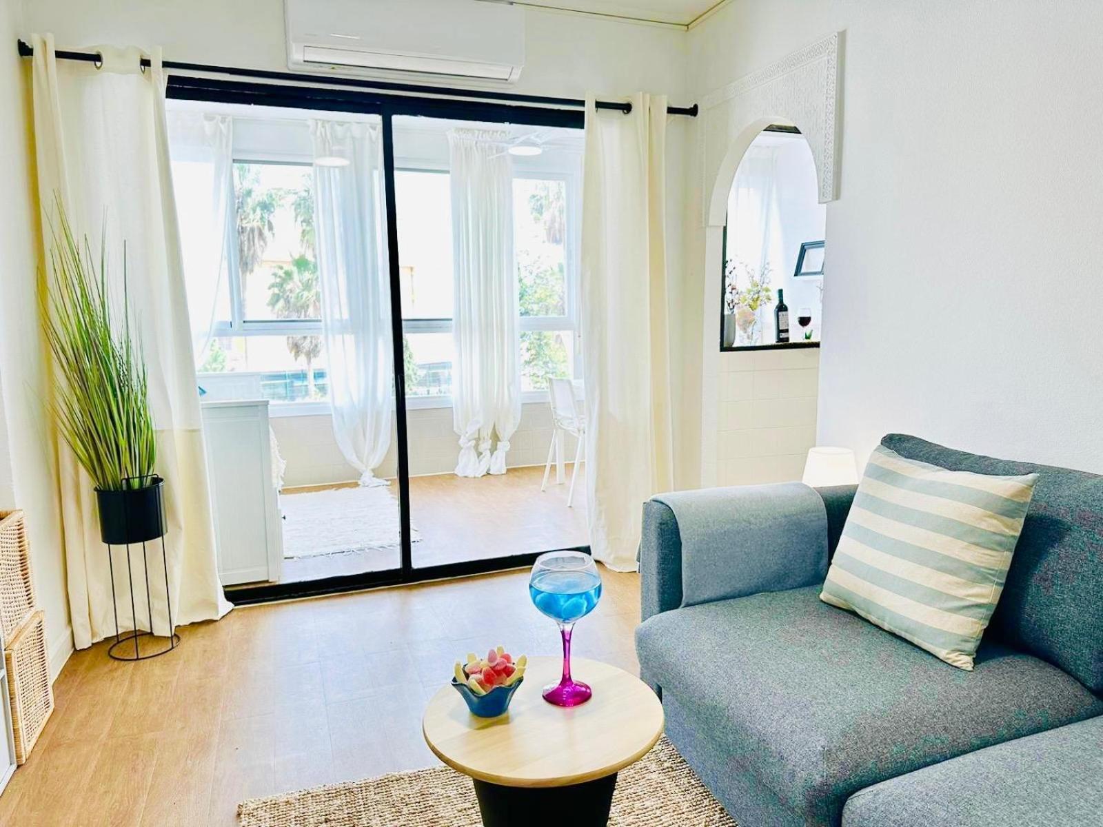 Estudio Pepa Luna Algarrobo Lejlighed